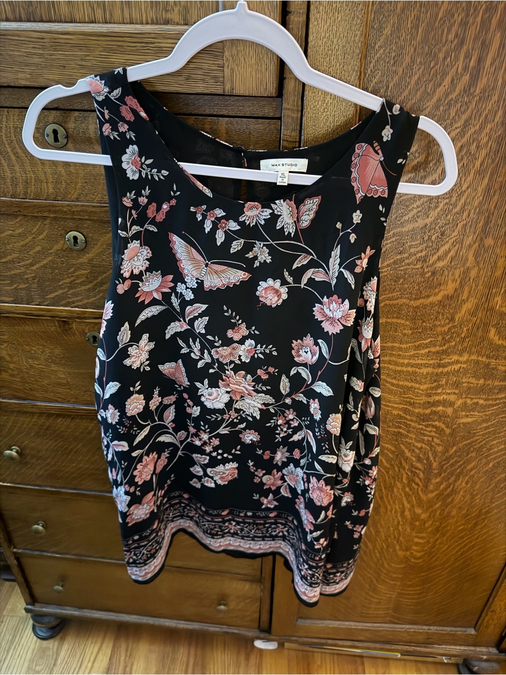 Max Studio XL Floral Top
